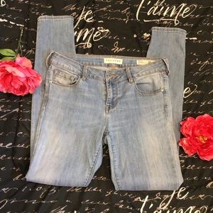 🎁SALE🎁 Bullhead Denim Light Wash Skinny Jeans 27